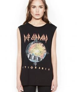 Lauren Moshi Kel Def Leppard